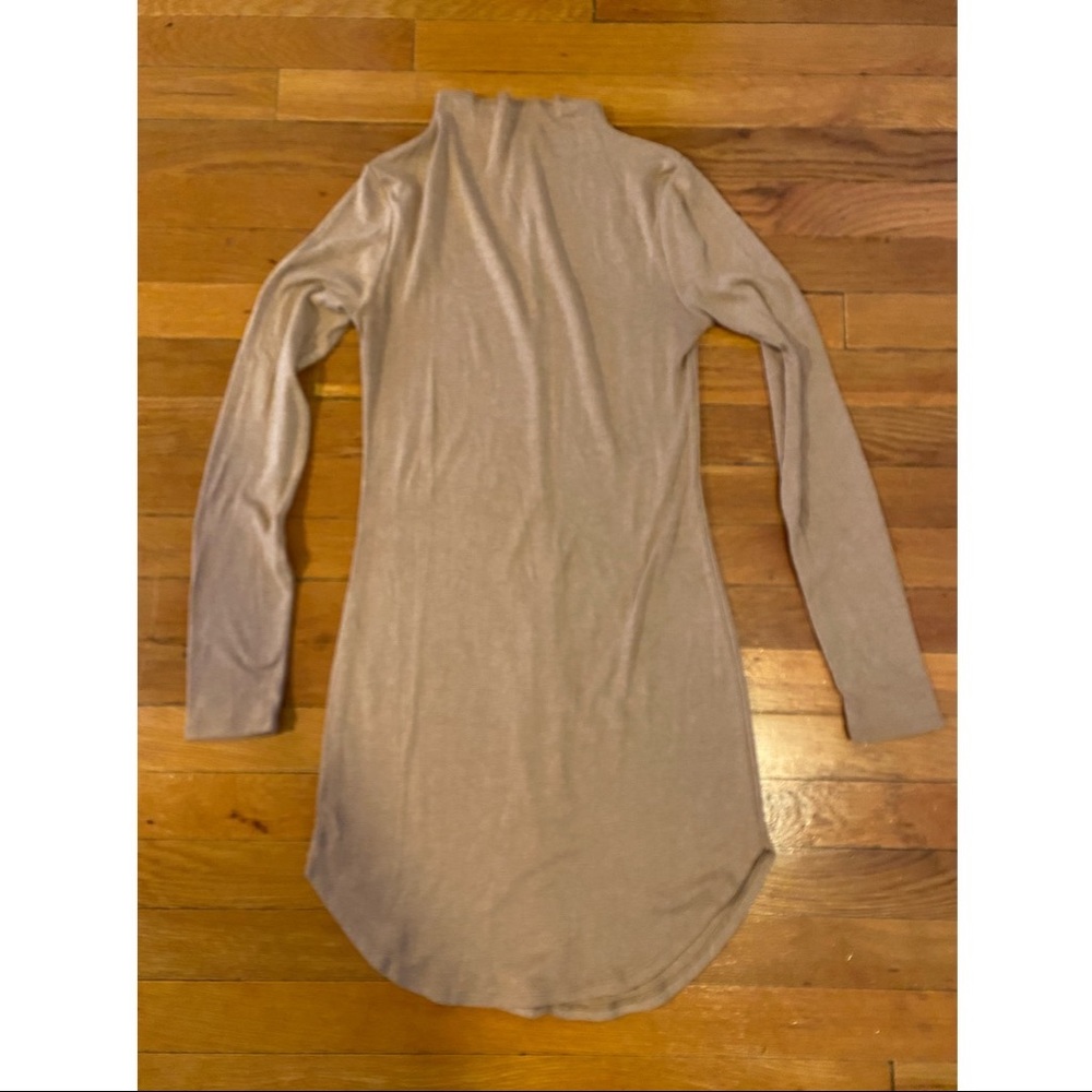 Tan camel knit sweater top jersey long maxi tunic M soft mock neck soft lounge